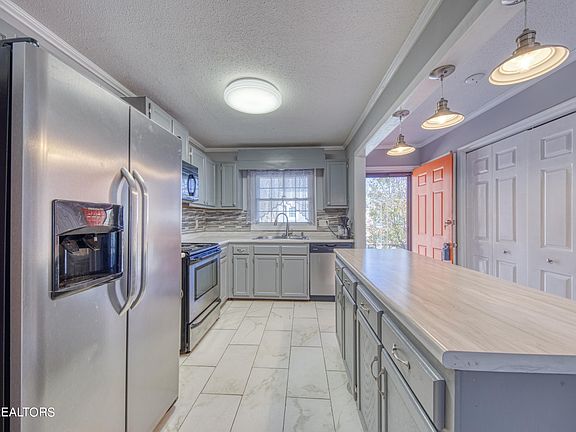 5th image of 3847 Tambark Dr