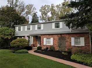12 Chestnut Hill Ct, Buffalo, NY 14221