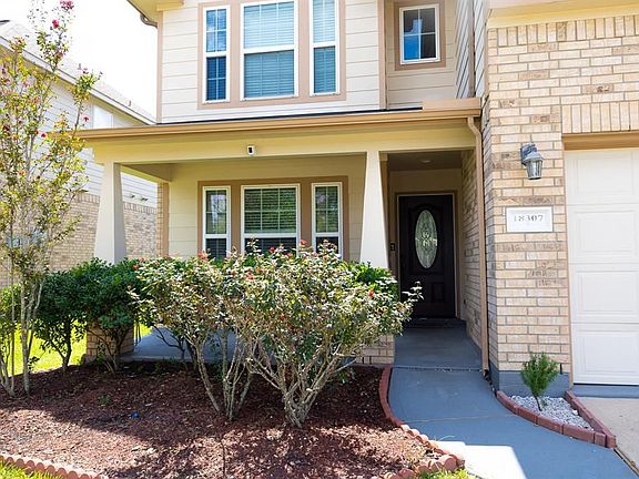 4th image of 18307 Cimmaron Oak Ln