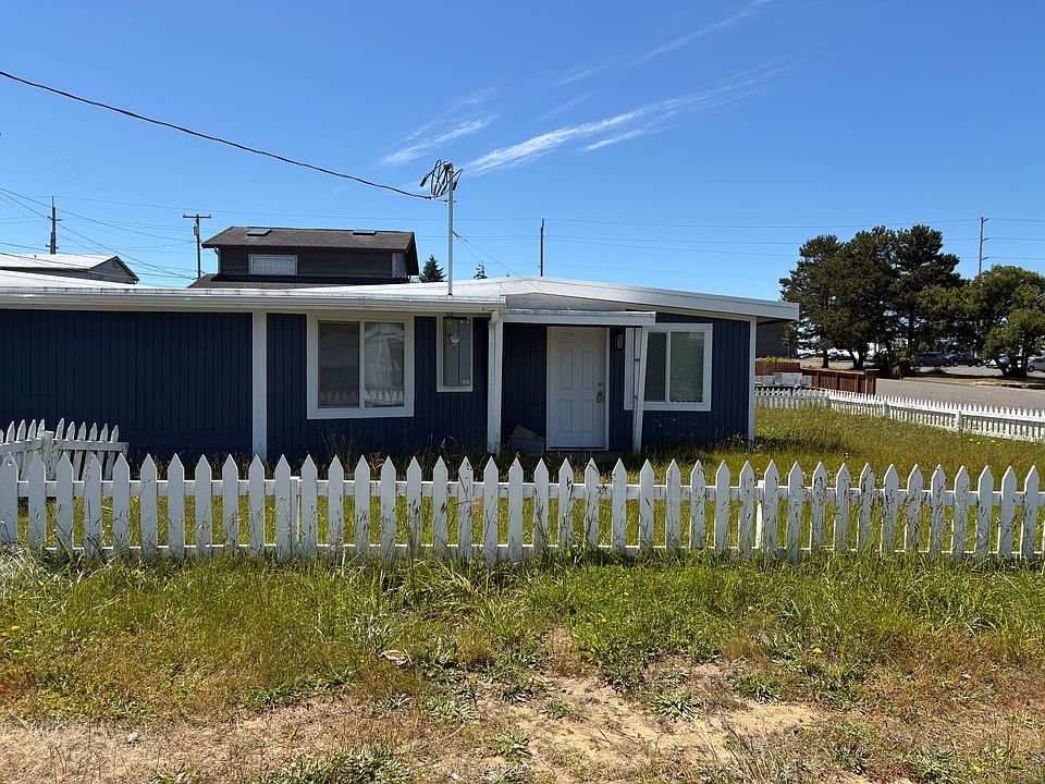 1st image of 1095 Salmon Ave #1