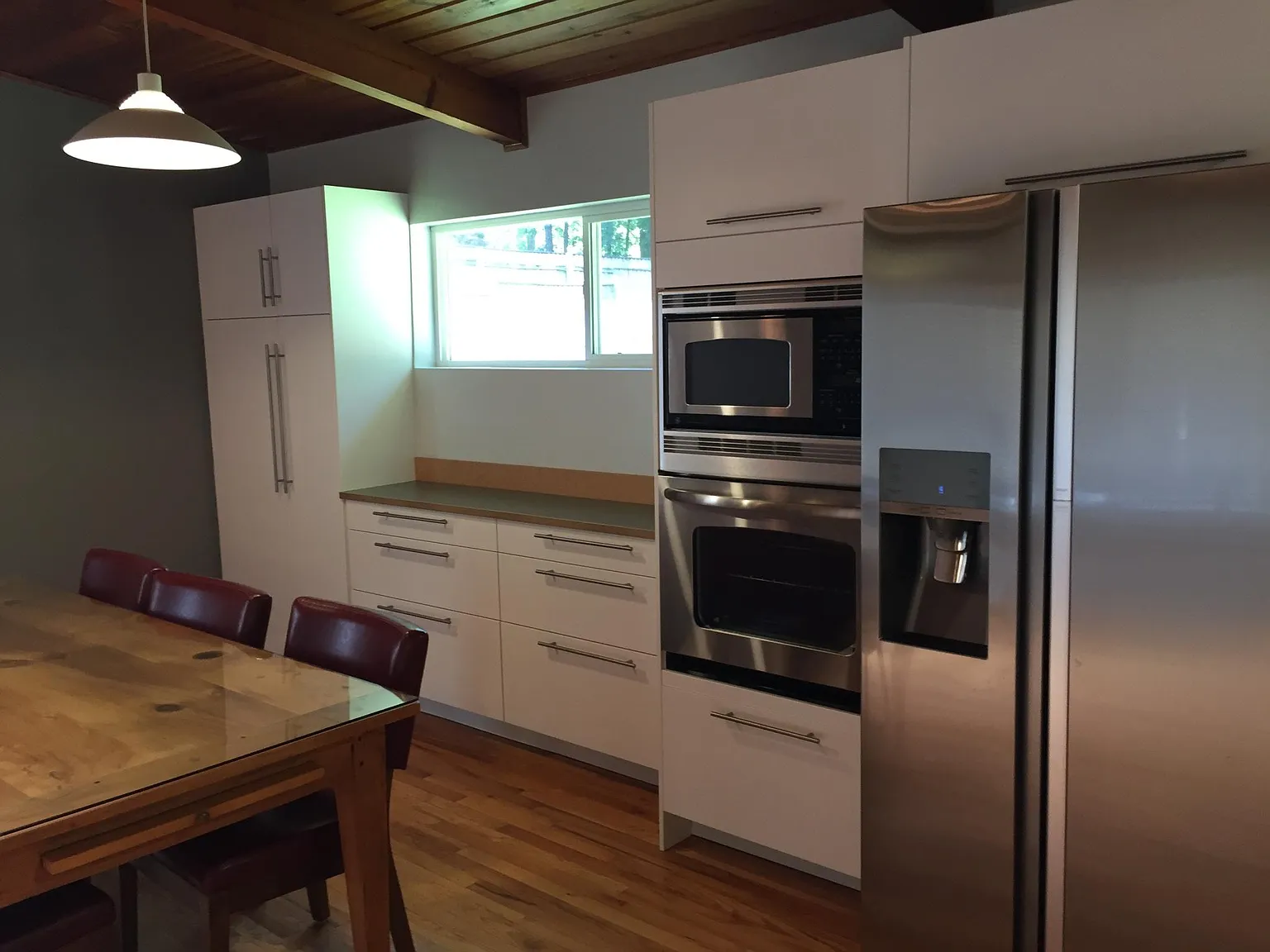 1685 Cotswold Dr NE — Photo 3