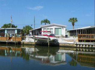 6921 Tarpon Ln, Bradenton, FL 34207