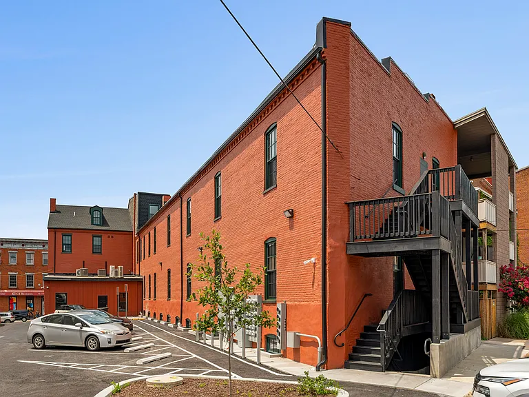Prince Street Lofts — Photo 26