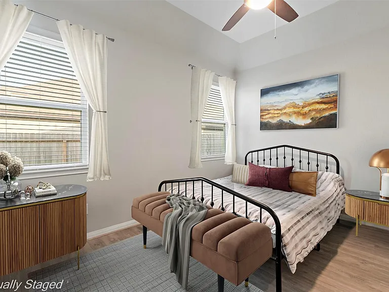 13770 Goldeye Dr — Photo 13
