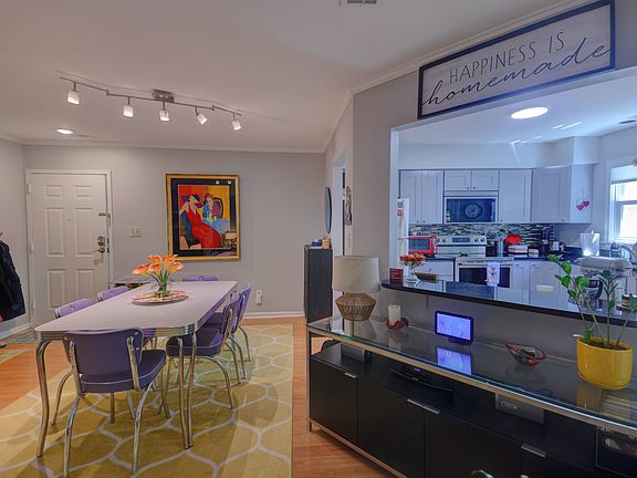 5th image of 3151 Covewood Ct Unit I