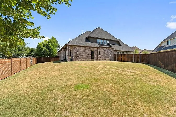 4701 Hill Meadow Rd — Photo 25