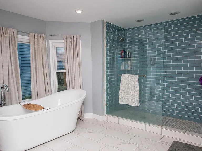 2343 Maryland Ave — Photo 23