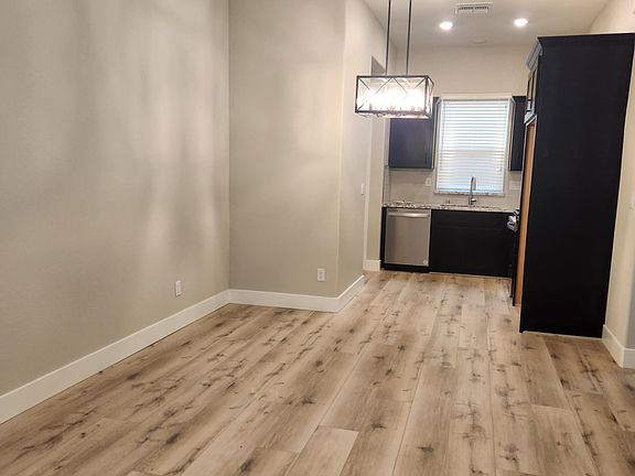 4th image of 4147 Creek Bank Ct