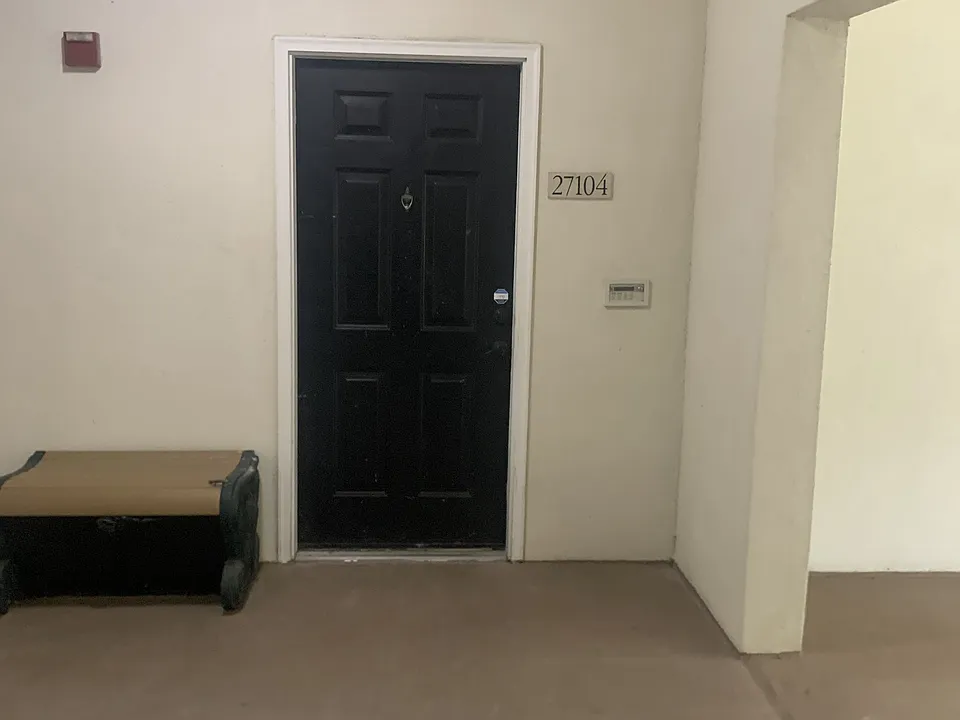 280 Celebration Blvd #104