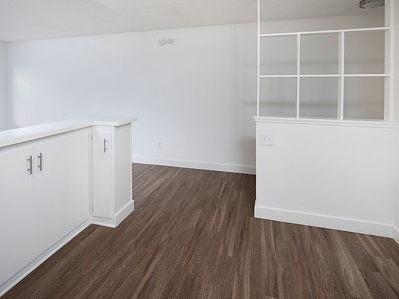 5th image of 4580 33rd St APT 3