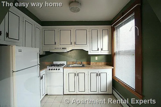 1 bed, 9999 sqft, $2,600 — Photo 2