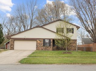 4540 S Lynhurst Dr, Indianapolis, IN 46221