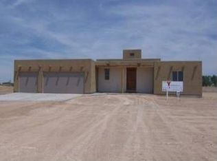 950 S Oak Valley Dr, Pueblo West, CO 81007
