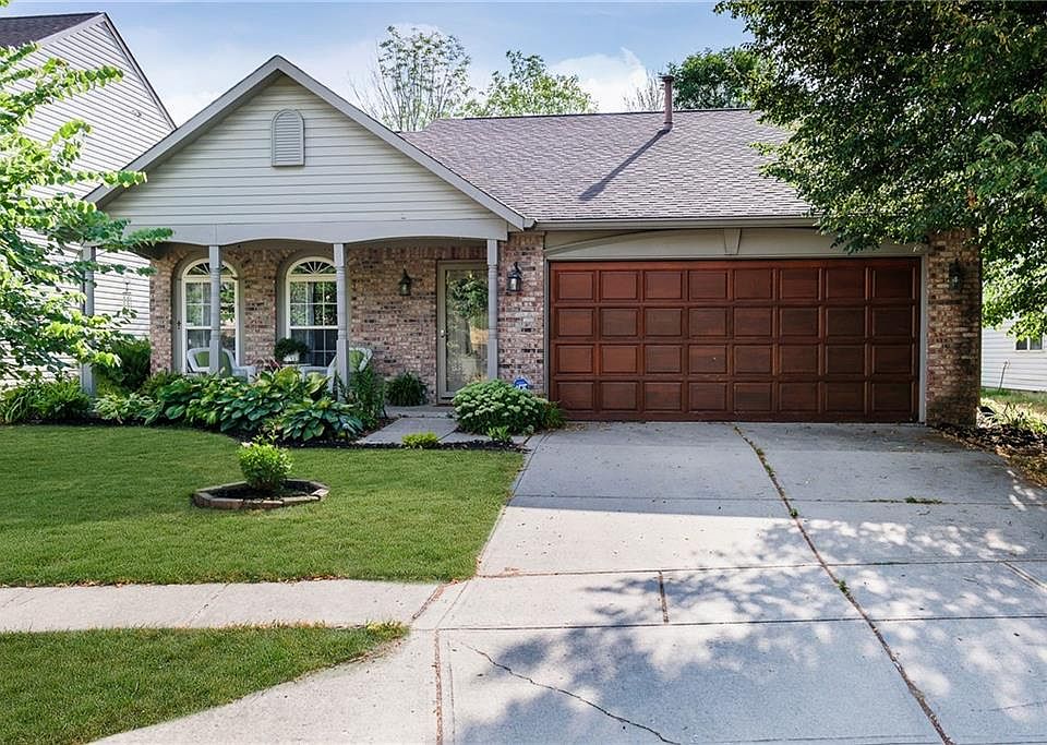 1st image of 3046 River Shore Pl