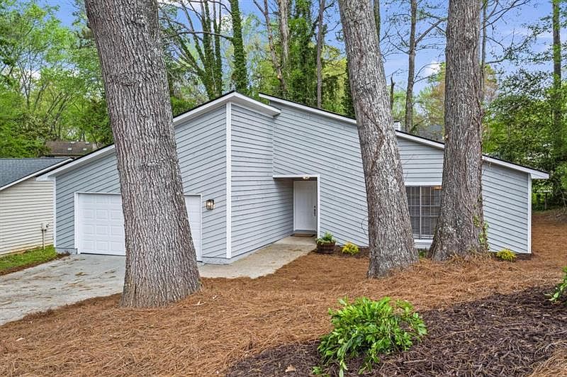 1st image of 1360 Terramont Dr