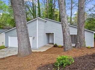 1360 Terramont Dr, Roswell, GA 30076