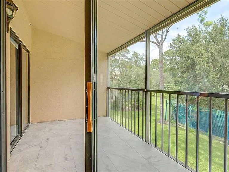7863 Sugar View Ct #7863 — Photo 11