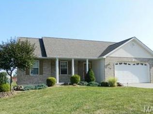 427 Grandview Oaks Dr, Union, MO 63084