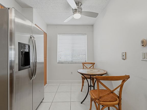 3rd image of 6093 POINTE REGAL Circle #209