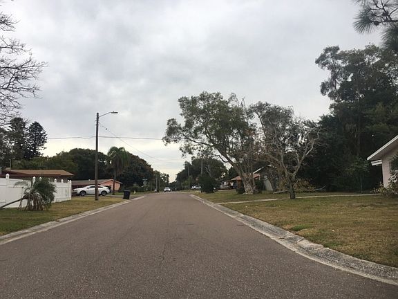 5th image of 3996 Porpoise Dr SE