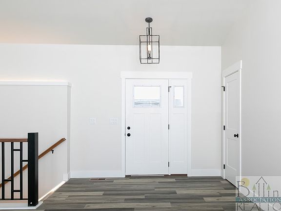 4th image of 4645 Liahona Ln