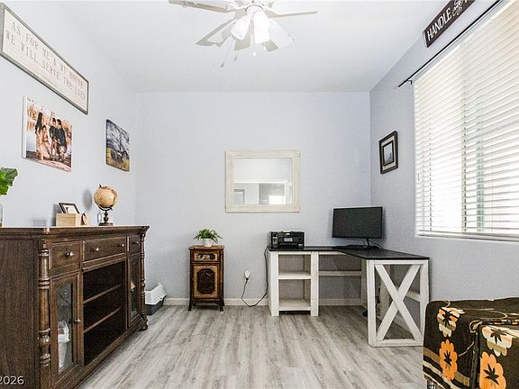 3rd image of 5417 Pride Mountain St