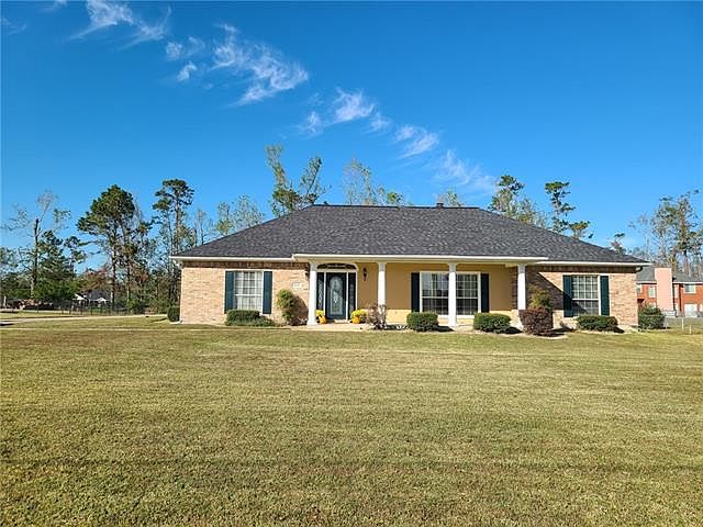 1st image of 948 Vatican Dr