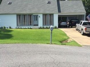 114 Woodcliff Cir, Pineville, LA 71360