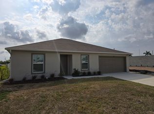 120 NW 25th Ave, Cape Coral, FL 33993