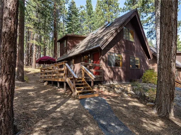 700 College Dr #4, Incline Village, NV 89451