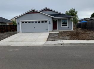 7530 Rocio Dr, White City, OR 97503