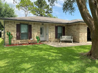 76 Ranch House Loop, Angleton, TX, 77515