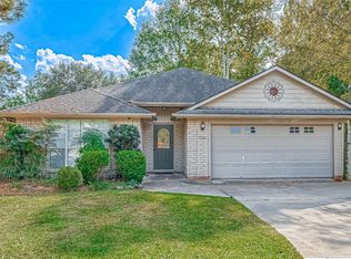 7135 Woodland Oaks, Magnolia, TX 77354