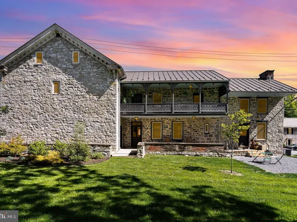 59 N East St, Carlisle, PA 17013