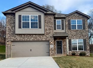 1533 Hickory Meadows Dr, Knoxville, TN 37932
