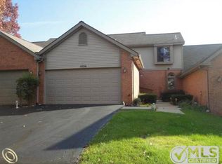 1036 Rosewood Ct, Brighton, MI