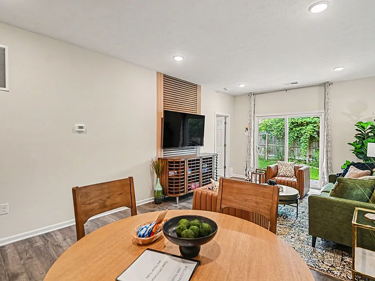 2468 Houston Rd — Photo 12