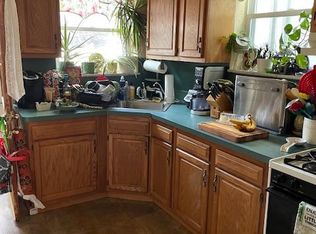 1318 Castle Ave, Philadelphia, PA 19148