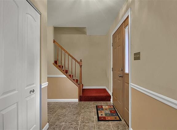 3rd image of 1746 Bayberry Ln