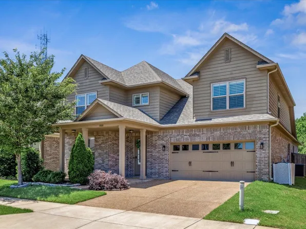 1668 Jennings Mill Ln, Collierville, TN 38017