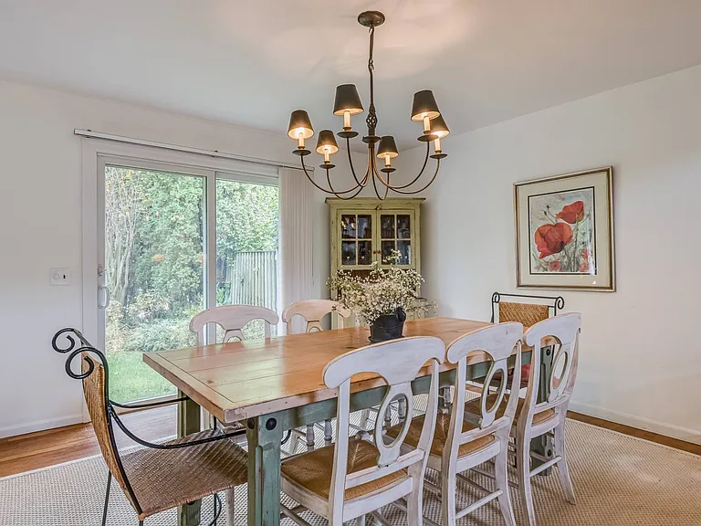 570 Hampton Rd #28 — Photo 6