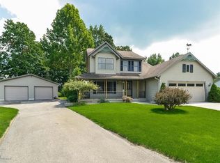 4287 Bramblewood Ct, Dorr, MI 49323