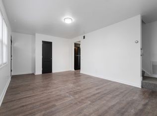 60 Midland Heights Cir #F, Midland, PA 15059