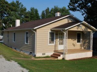 212 Marion St, Marion, NC 28752