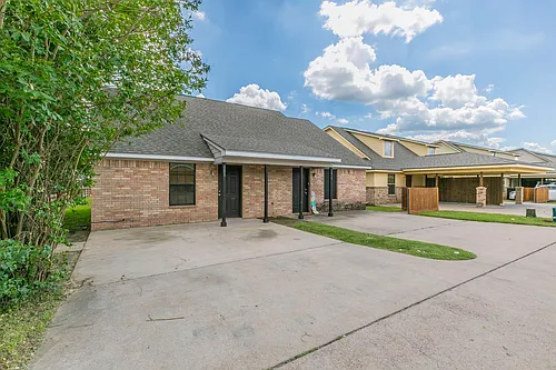 101 Meadow Park Cir Photo 1
