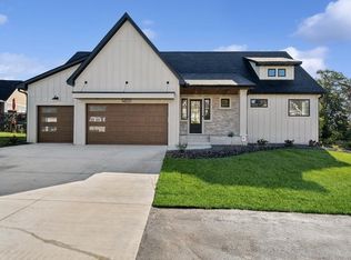 14237 McKenna Rd NW, Prior Lake, MN 55372