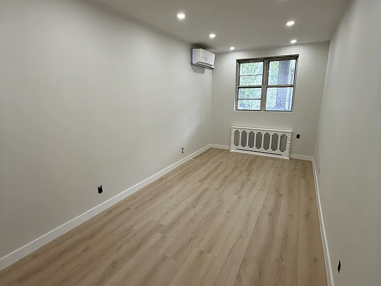 164 Pembroke St #1 — Photo 9