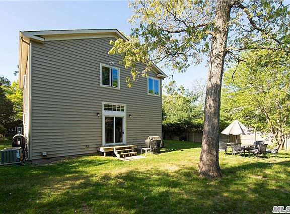 2nd image of 97 Cromwell Pl
