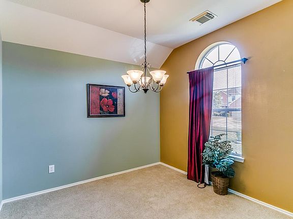 5th image of 2138 Hawthorne Brook Ln