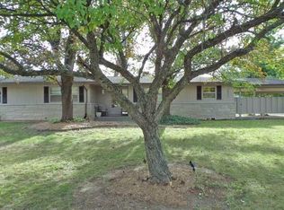1615 Old Orchard Rd, Vincennes, IN 47591